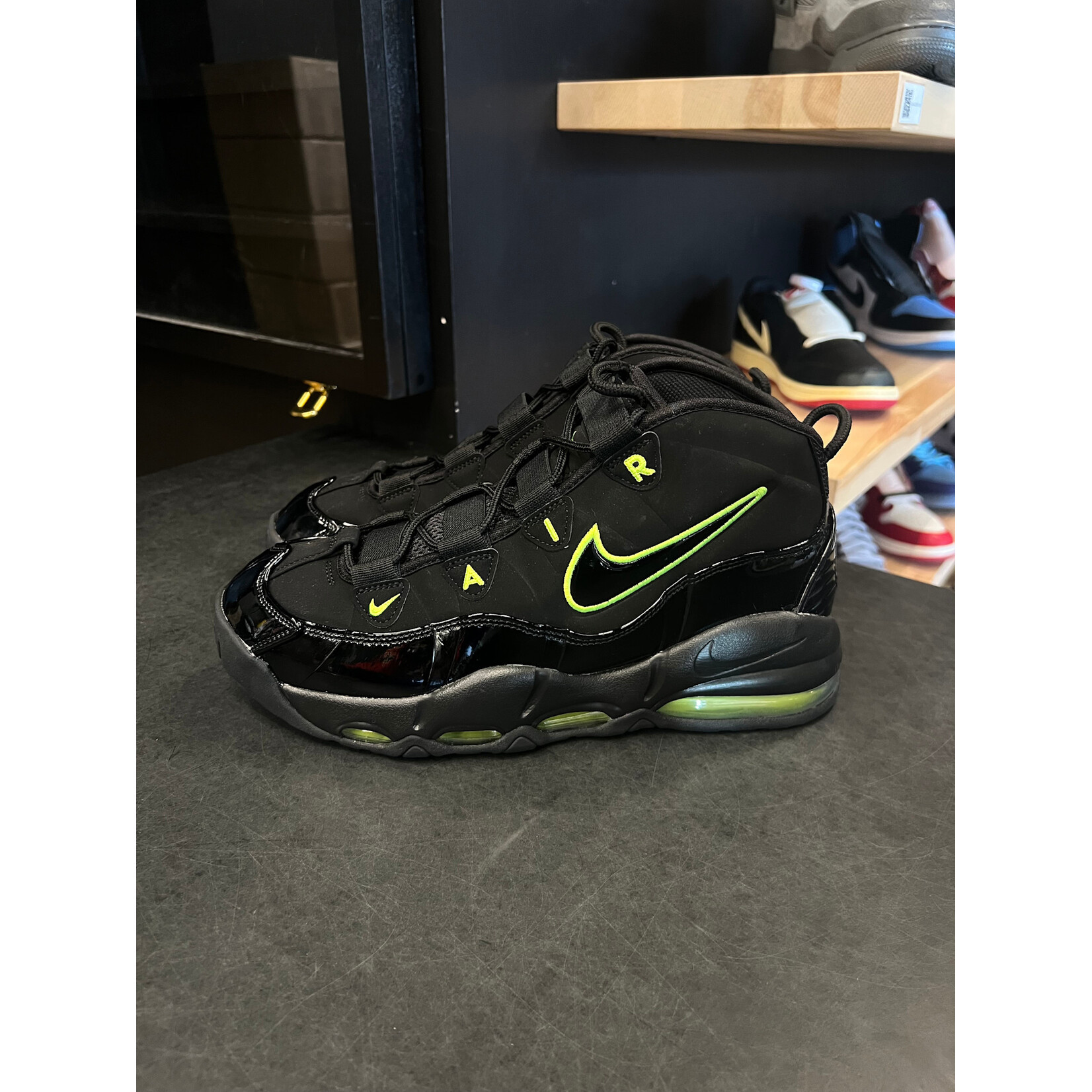 Nike Nike Air Max Uptempo 95 Black Volt Size 11, PREOWNED