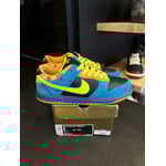 Nike Nike SB Dunk Low Skate or Die Size 9, PREOWNED (REP BOX)