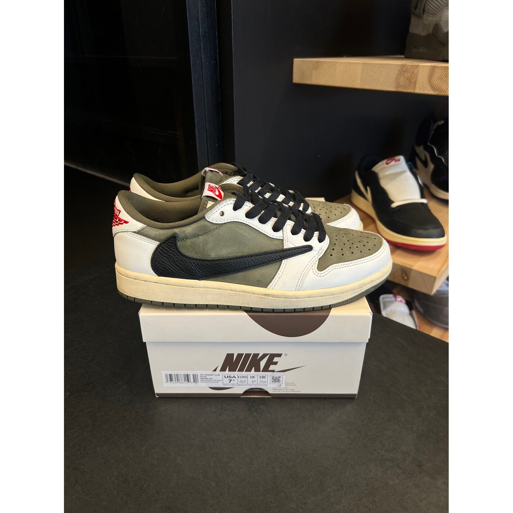 Jordan Jordan 1 Retro Low OG SP Travis Scott Medium Olive Size 7.5, PREOWNED