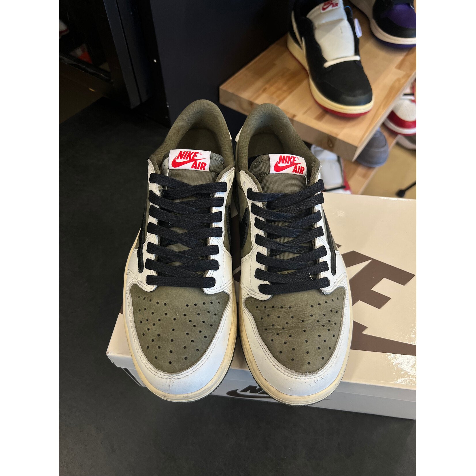 Jordan Jordan 1 Retro Low OG SP Travis Scott Medium Olive Size 7.5, PREOWNED
