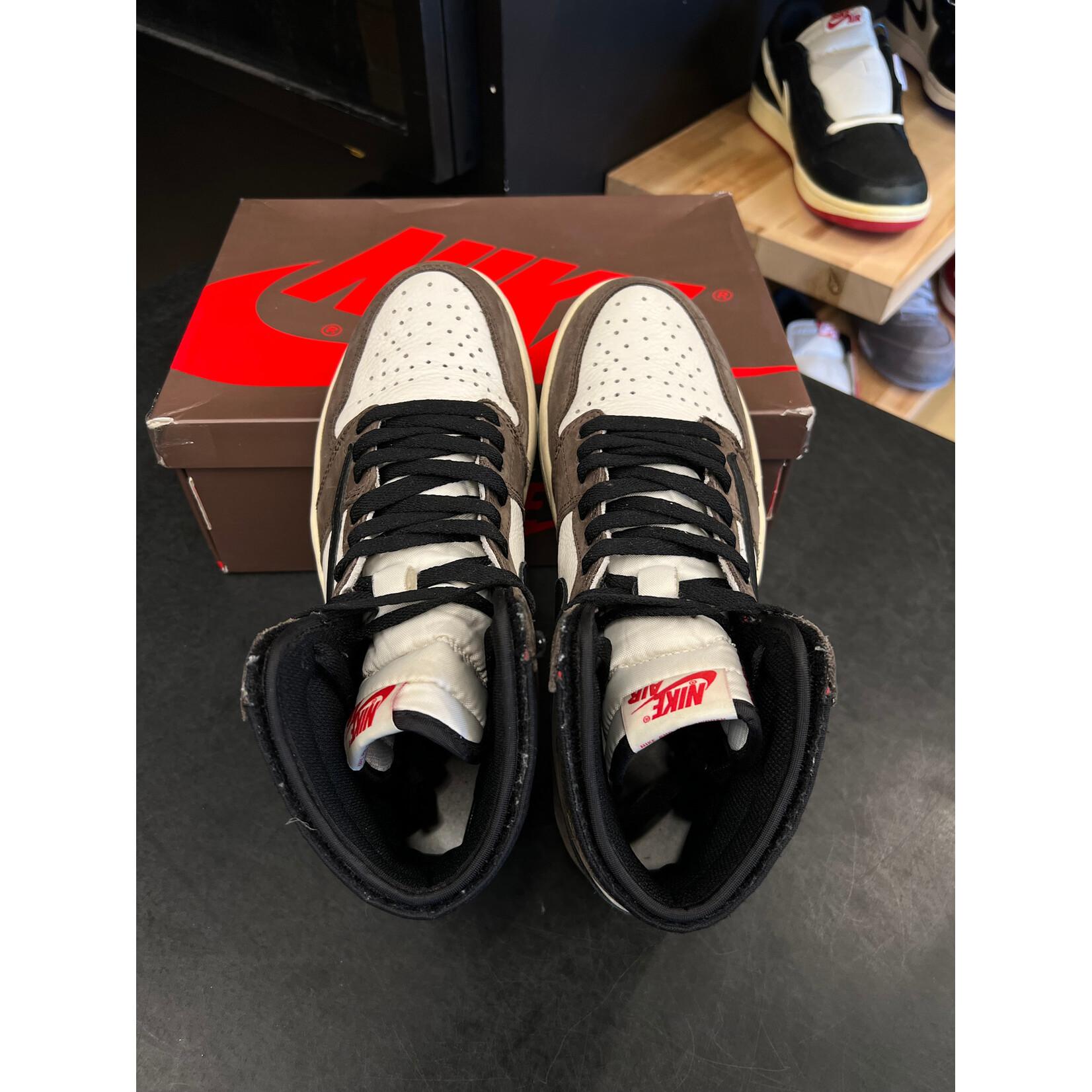 Jordan Jordan 1 Retro High OG SP Travis Scott Mocha Size 8, PREOWNED
