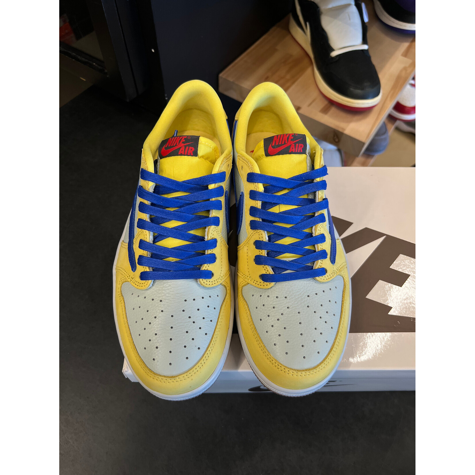 Jordan Jordan 1 Retro Low OG SP Travis Scott Canary (Women's) Size 10W, PREOWNED