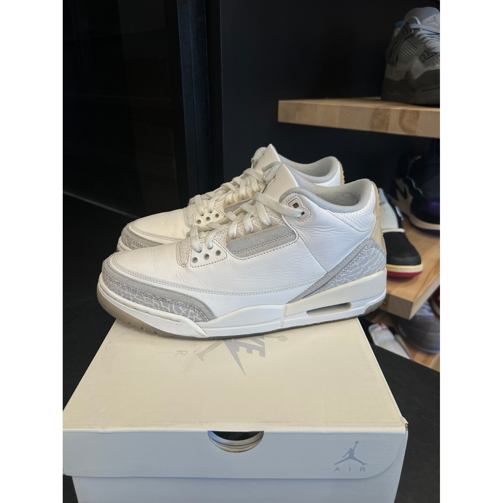 Jordan Jordan 3 Retro Craft Ivory Size 10, PREOWNED