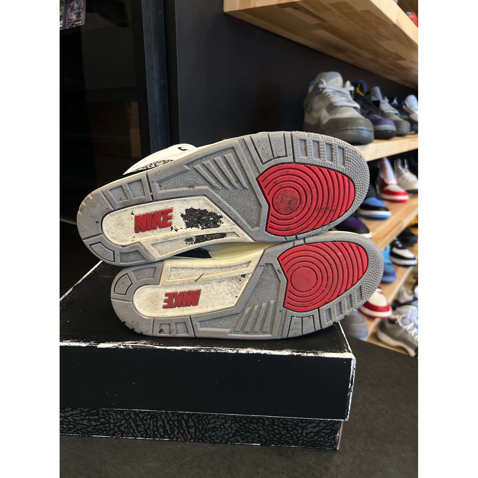 Jordan Jordan 3 Retro White Cement Reimagined Size 10.5, PREOWNED