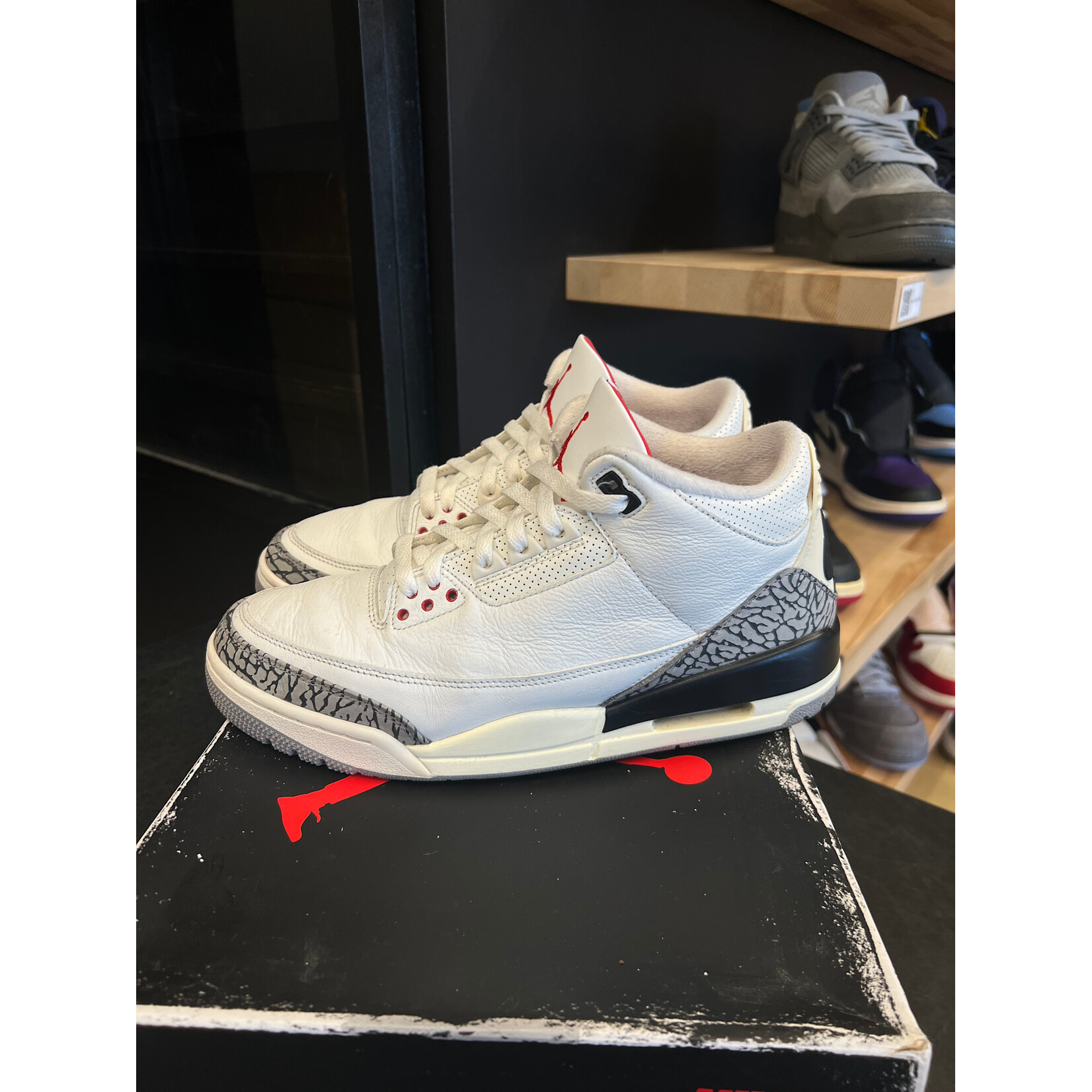 Jordan Jordan 3 Retro White Cement Reimagined Size 10.5, PREOWNED