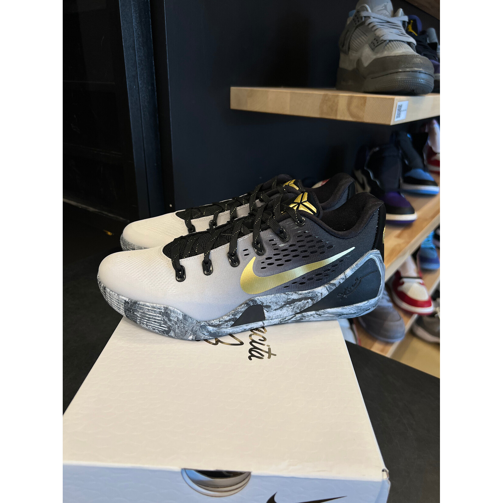 Nike Nike Kobe 9 Elite Low Protro EYBL PE Size 8.5, PREOWNED