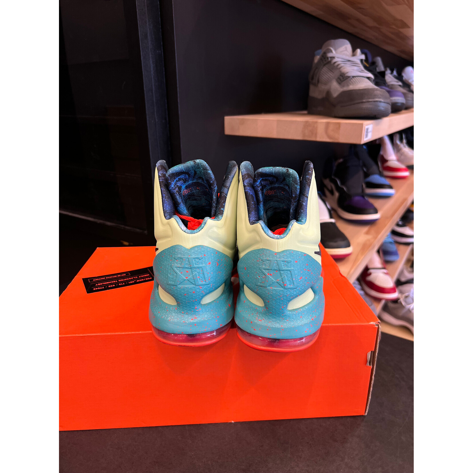 Nike Nike KD 5 All-Star Area 72 Size 9, PREOWNED