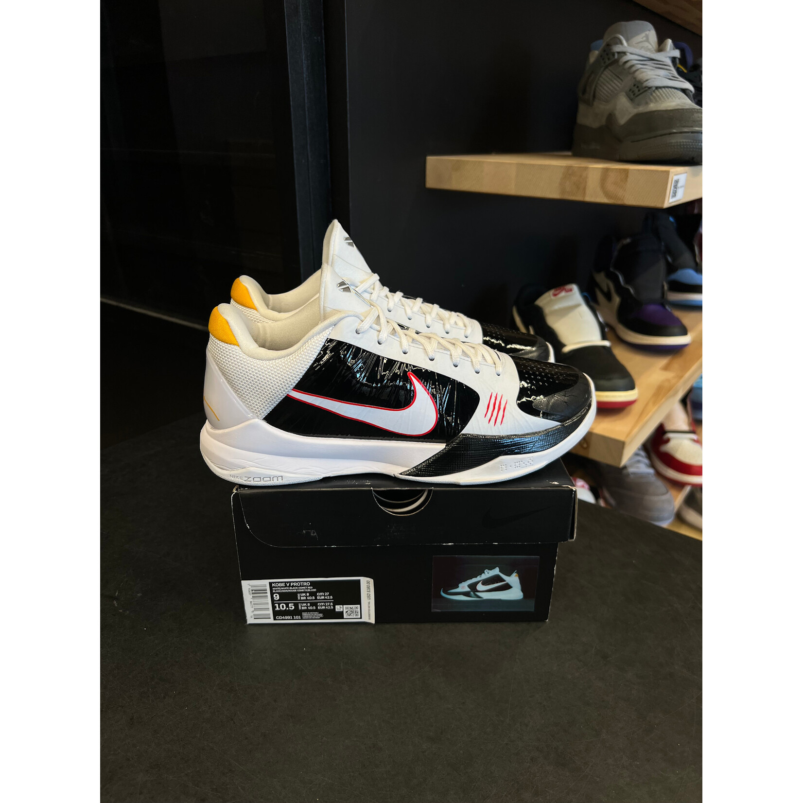 Nike Nike Kobe 5 Protro Bruce Lee Alternate Size 9, PREOWNED