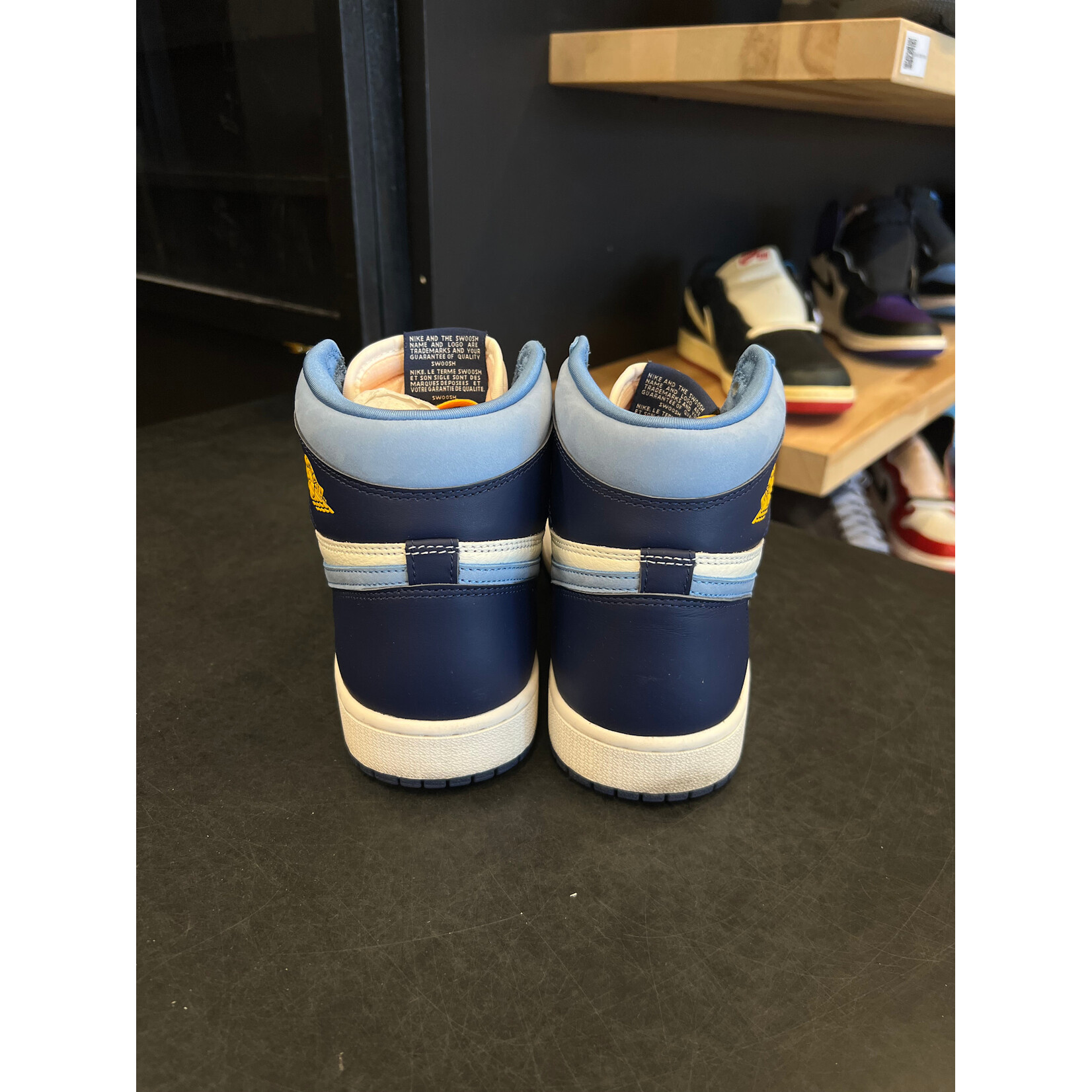 Jordan Jordan 1 High OG First in Flight (Women's) Size 10W, PREOWNED