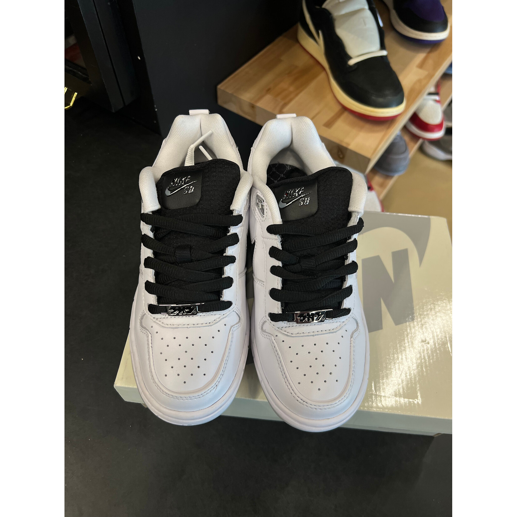 Nike Nike SB Zoom Air Paul Rodriguez 1 OG White Black (2025) Size 6, PREOWNED PADS TRIED ON