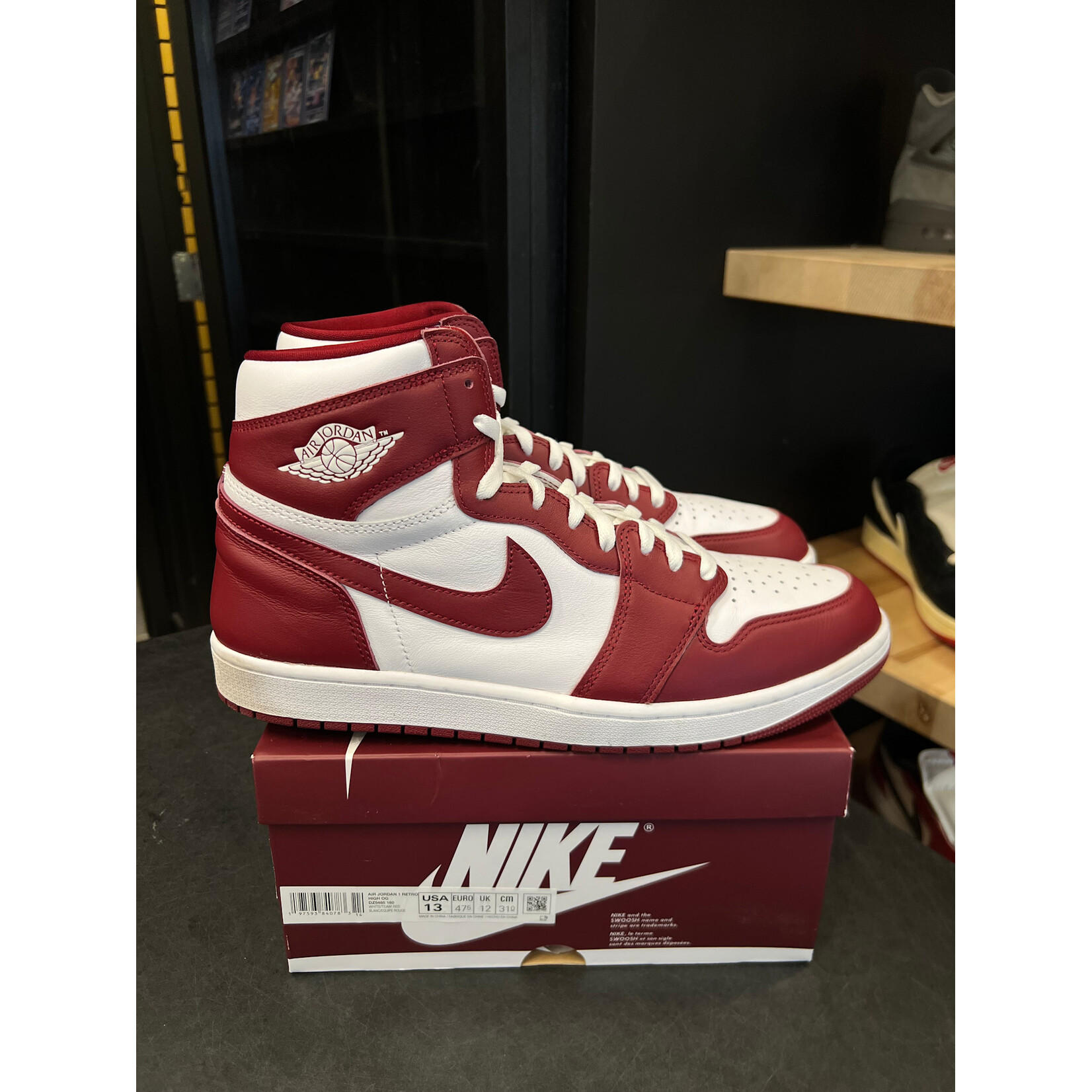 Jordan Jordan 1 Retro High OG Artisanal Team Red Size 13, PREOWNED