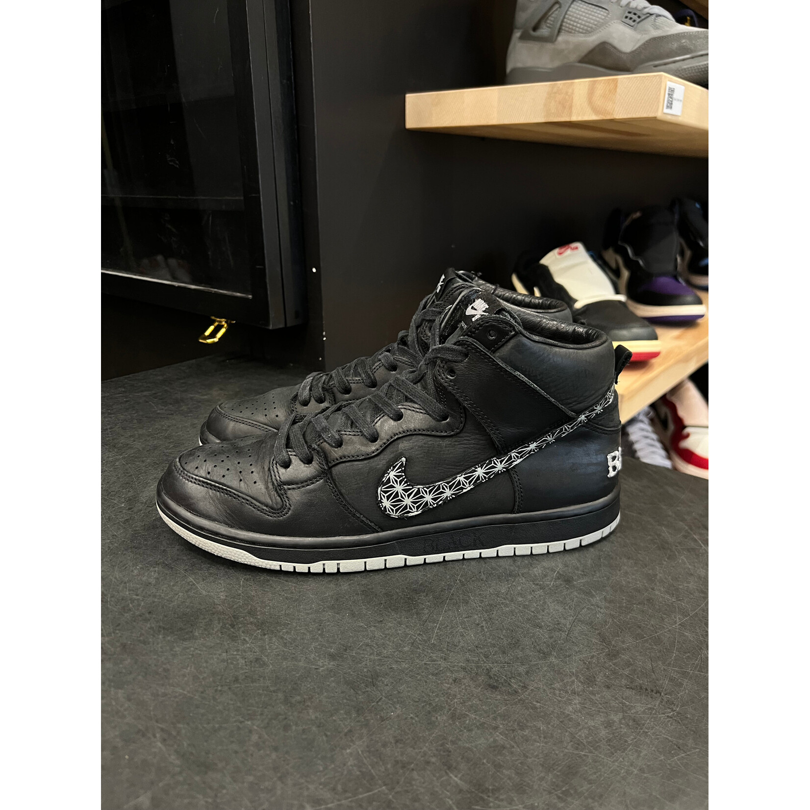 Nike Nike SB Dunk High Black Bar Size 10.5, PREOWNED