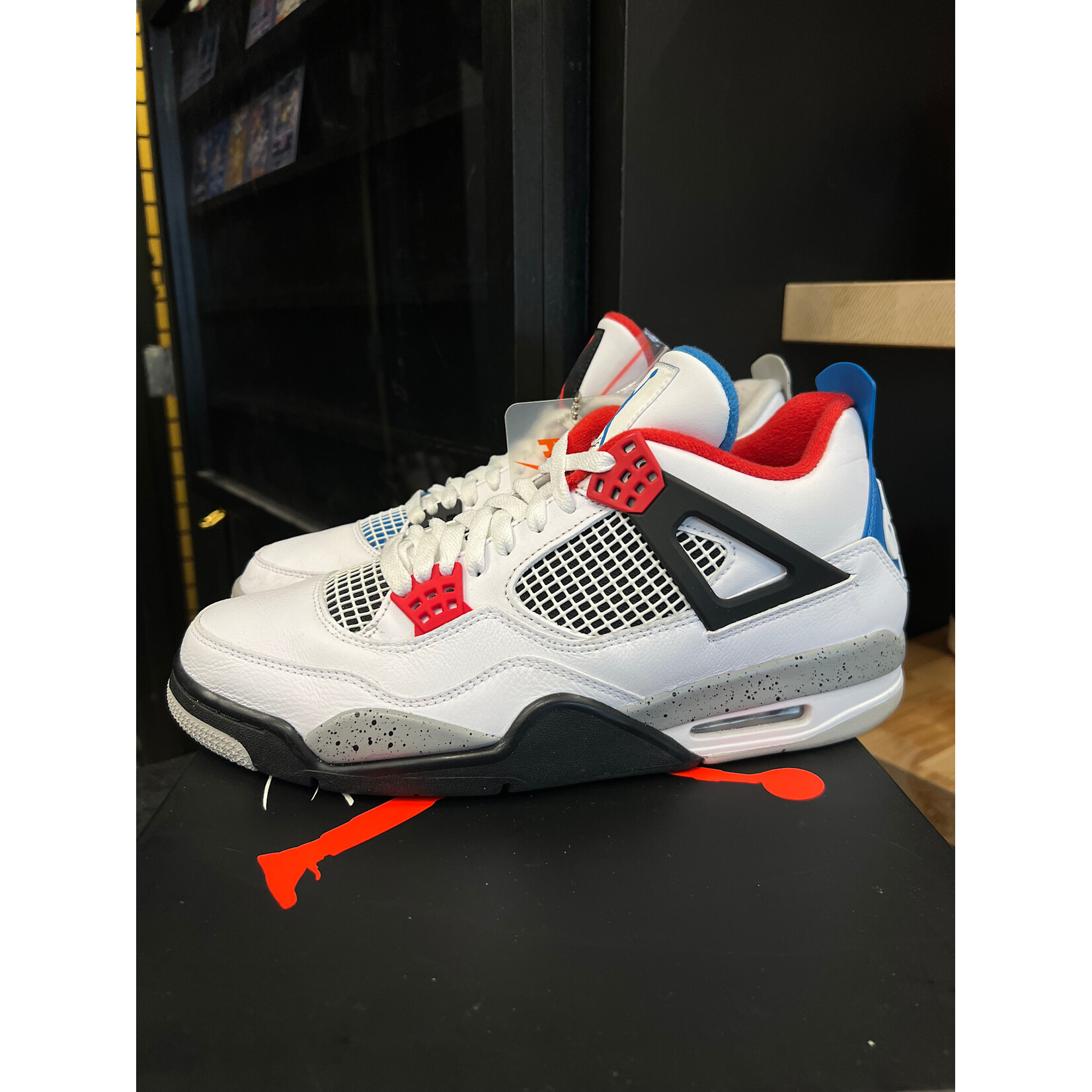 Jordan Jordan 4 Retro What The Size 11, PREOWNED