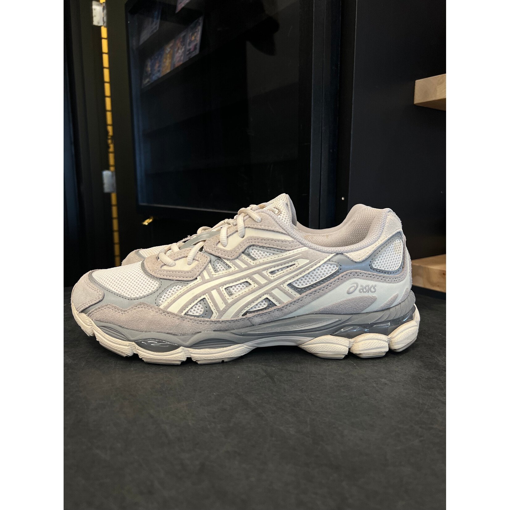 ASICS ASICS Gel-NYC Oyster Grey Size 10.5, PREOWNED NO BOX