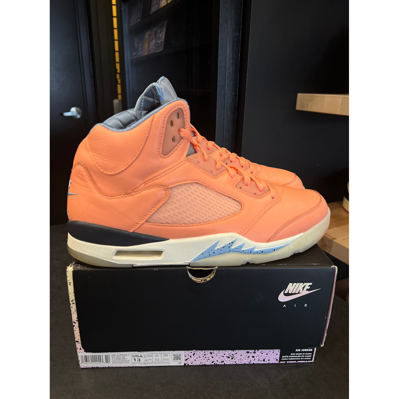 Jordan Jordan 5 Retro DJ Khaled We The Best Crimson Bliss Size 13, PREOWNED