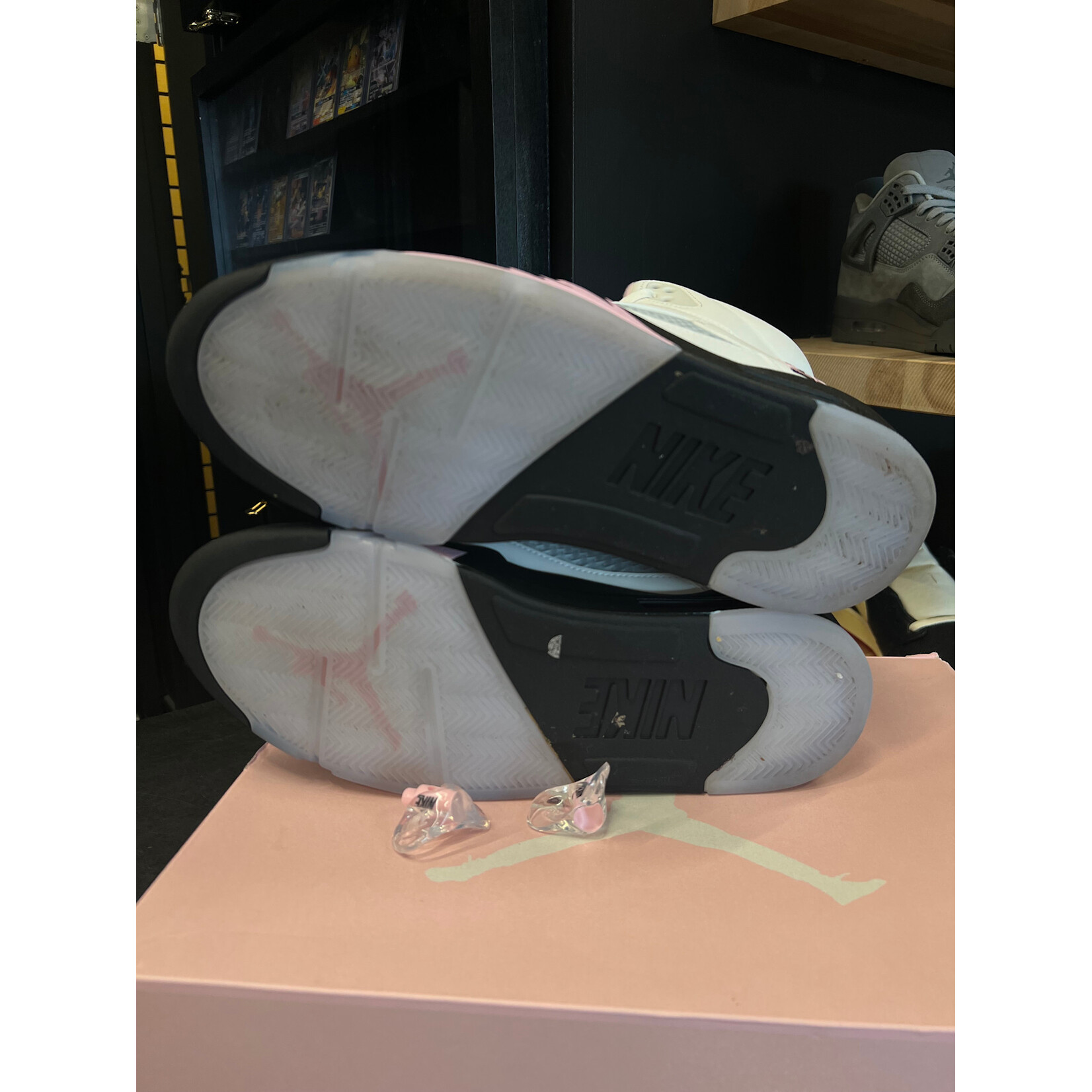 Jordan Jordan 5 Retro Medium Soft Pink Size 13, PREOWNED