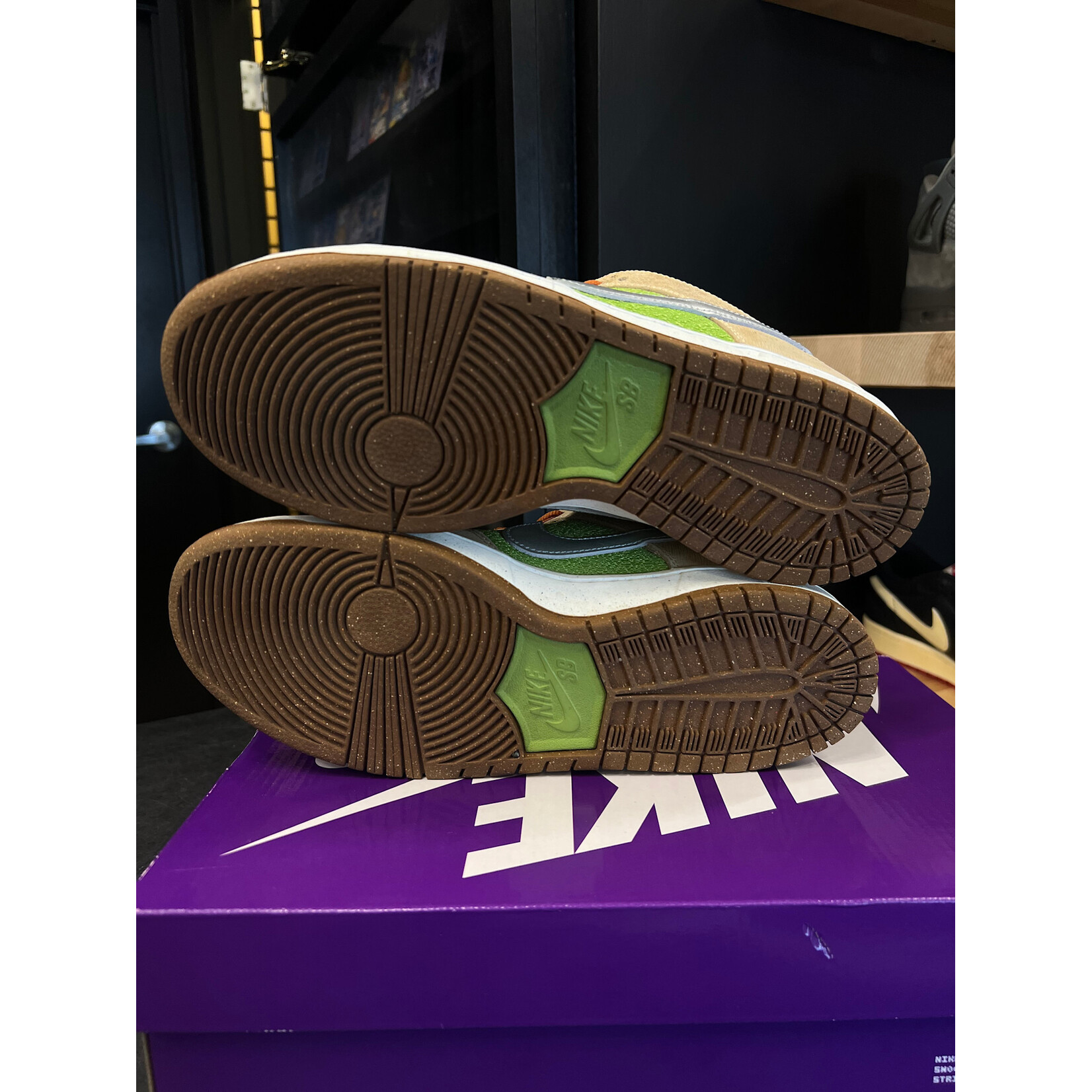 Nike Nike SB Dunk Low Escargot Size 10, PREOWNED