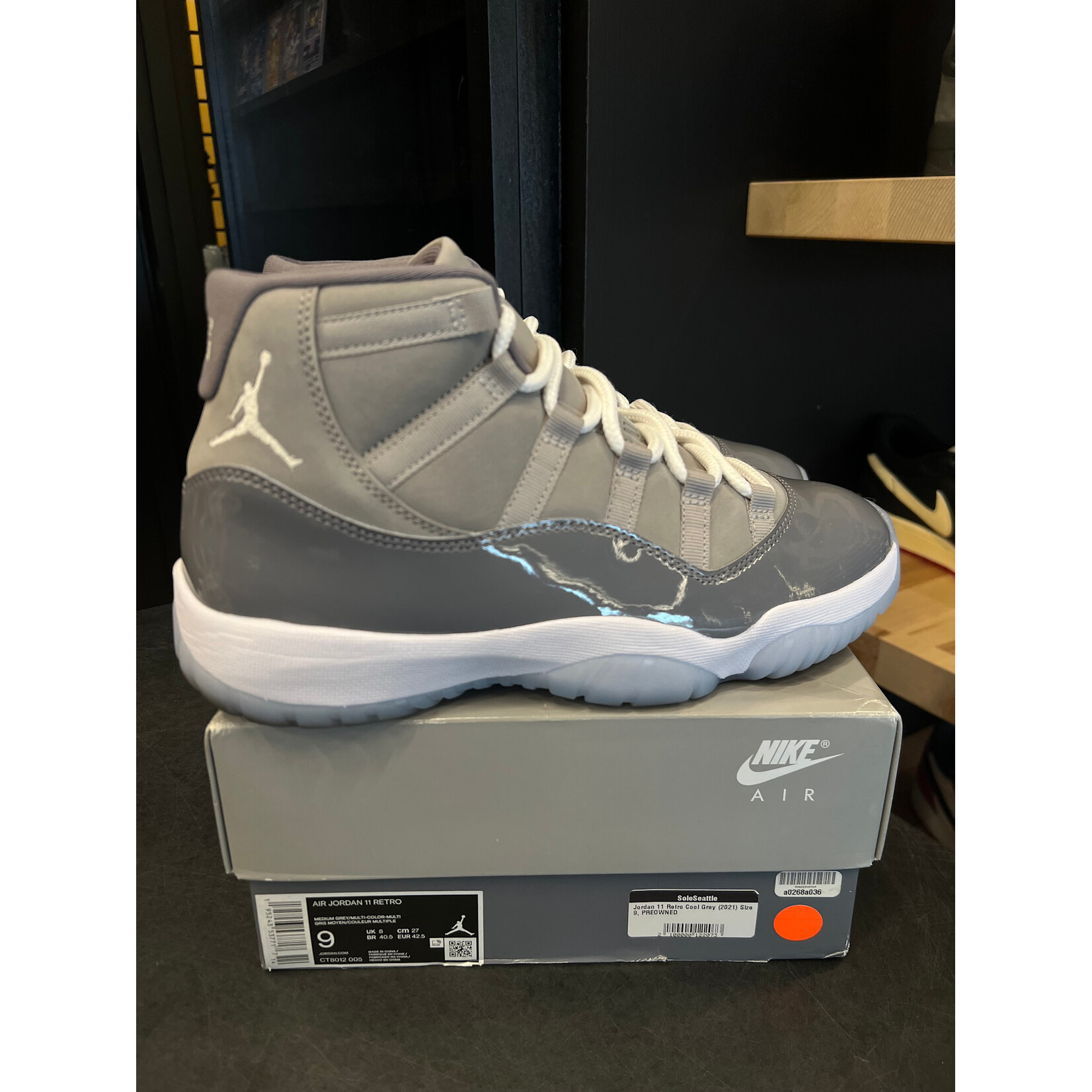 Jordan Jordan 11 Retro Cool Grey (2021) Size 9, PREOWNED