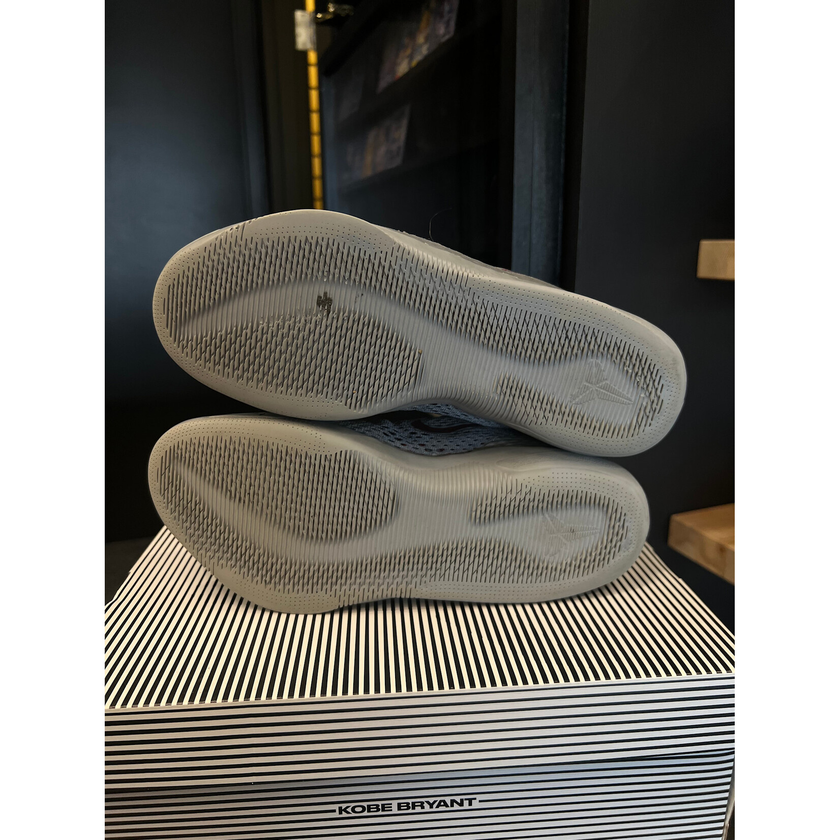 Nike Nike Kobe 11 Lower Merion Size 9, PREOWNED