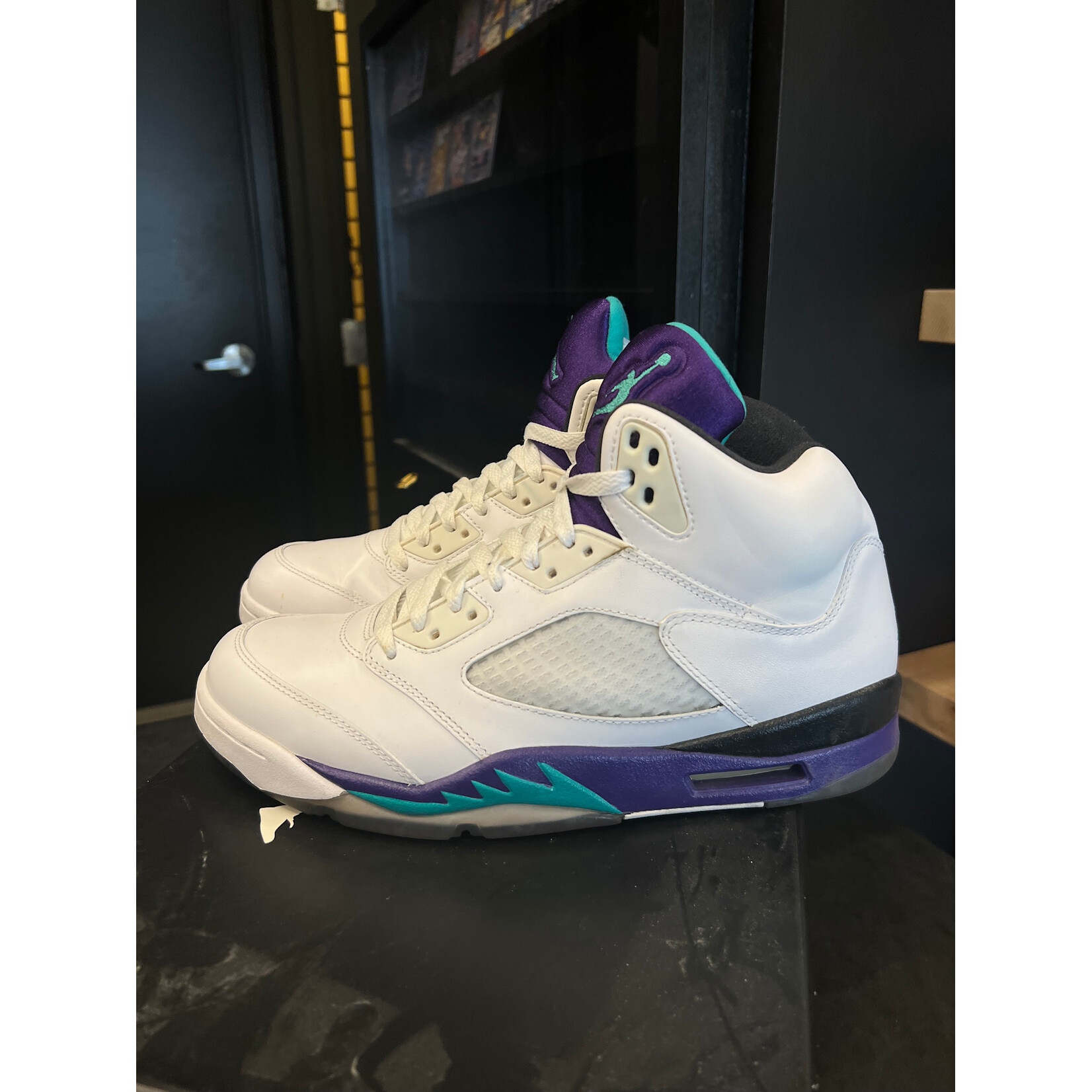 Jordan Jordan 5 Retro Grape (2013) Size 9.5, PREOWNED