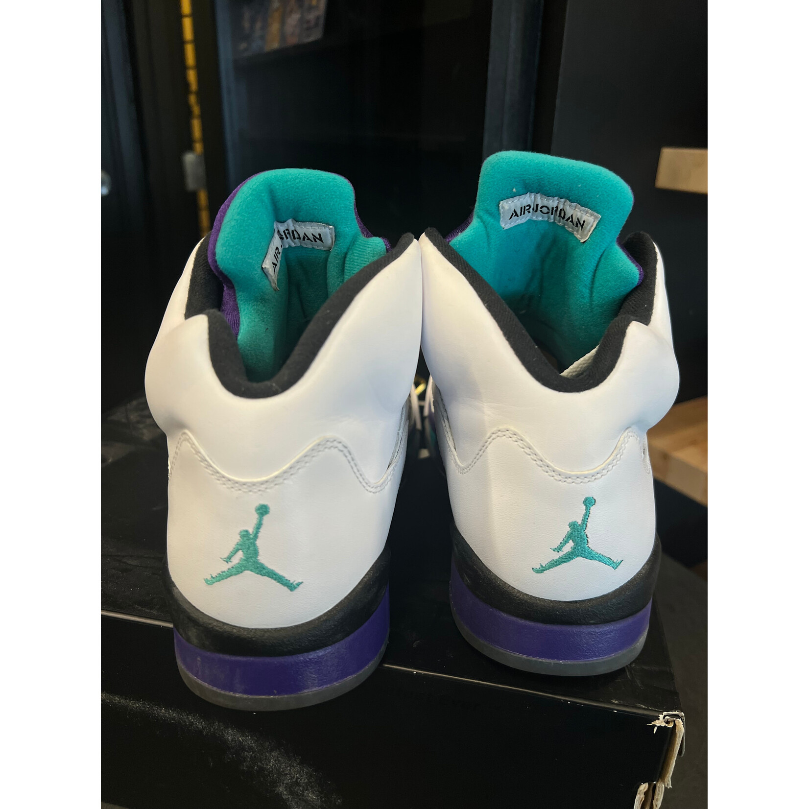 Jordan Jordan 5 Retro Grape (2013) Size 9.5, PREOWNED