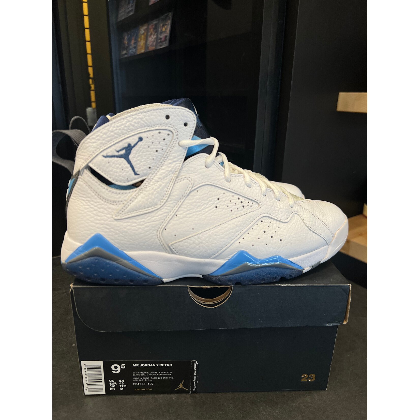 Jordan jordan 7 Retro French Blue (2002) Size 9.5, PREOWNED