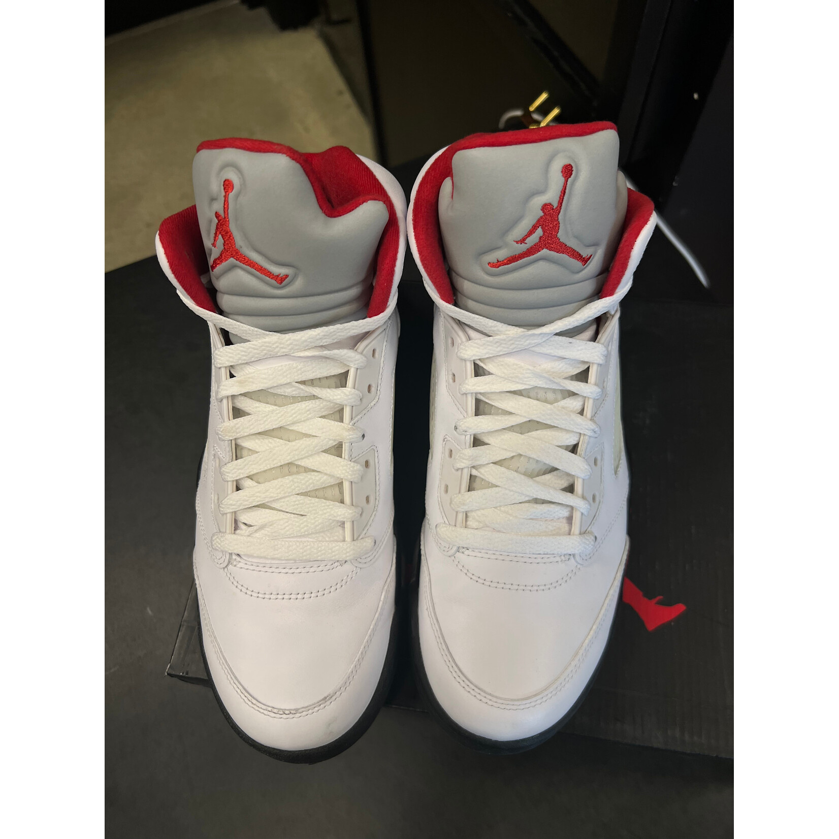 Jordan Jordan 5 Retro Fire Red (2013) Size 9, PREOWNED