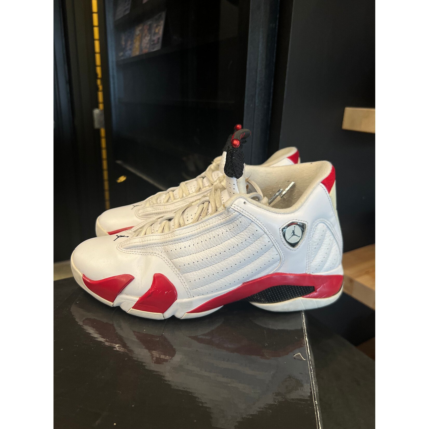 Jordan Jordan 14 Retro Candy Cane (2012) Size 9, PREOWNED