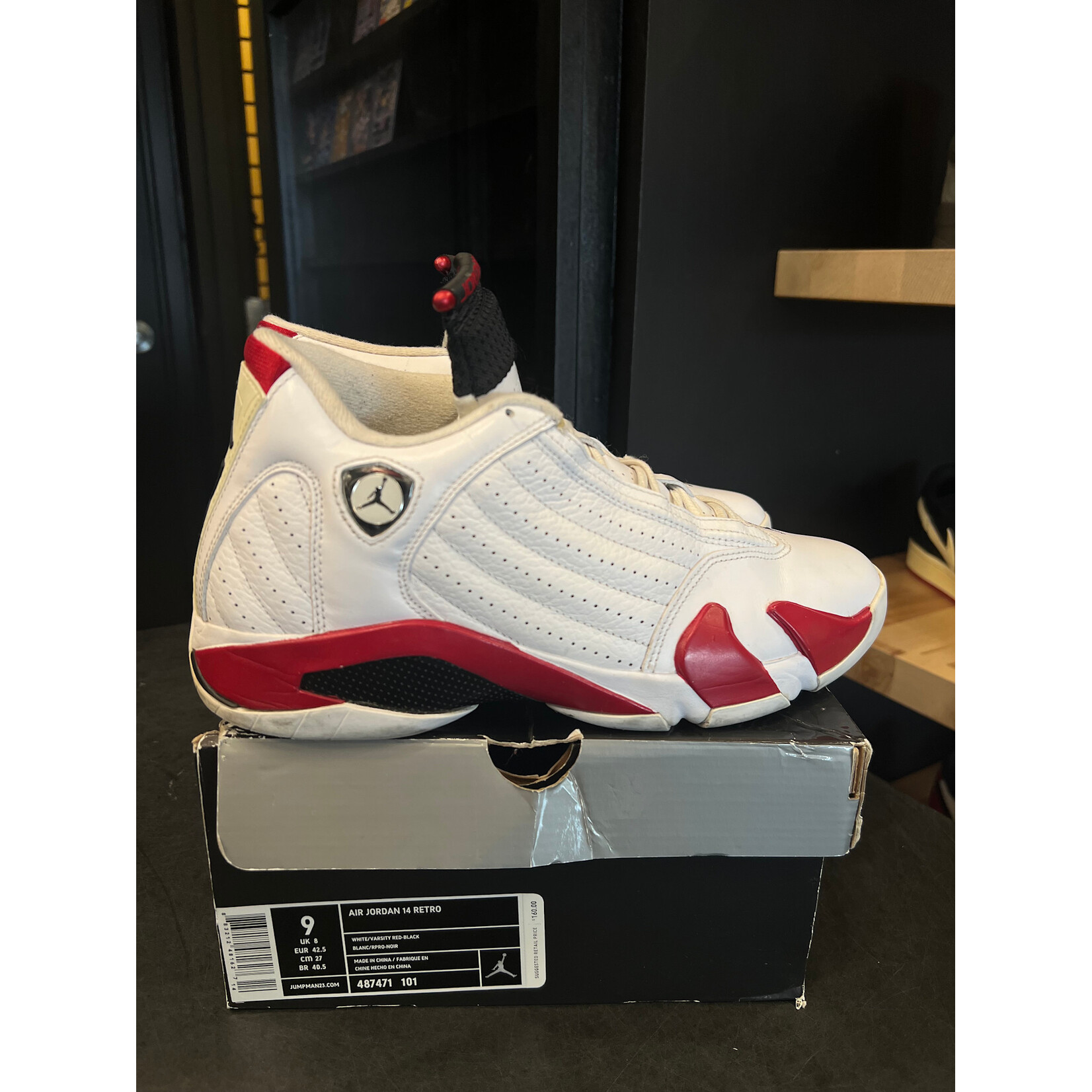 Jordan Jordan 14 Retro Candy Cane (2012) Size 9, PREOWNED