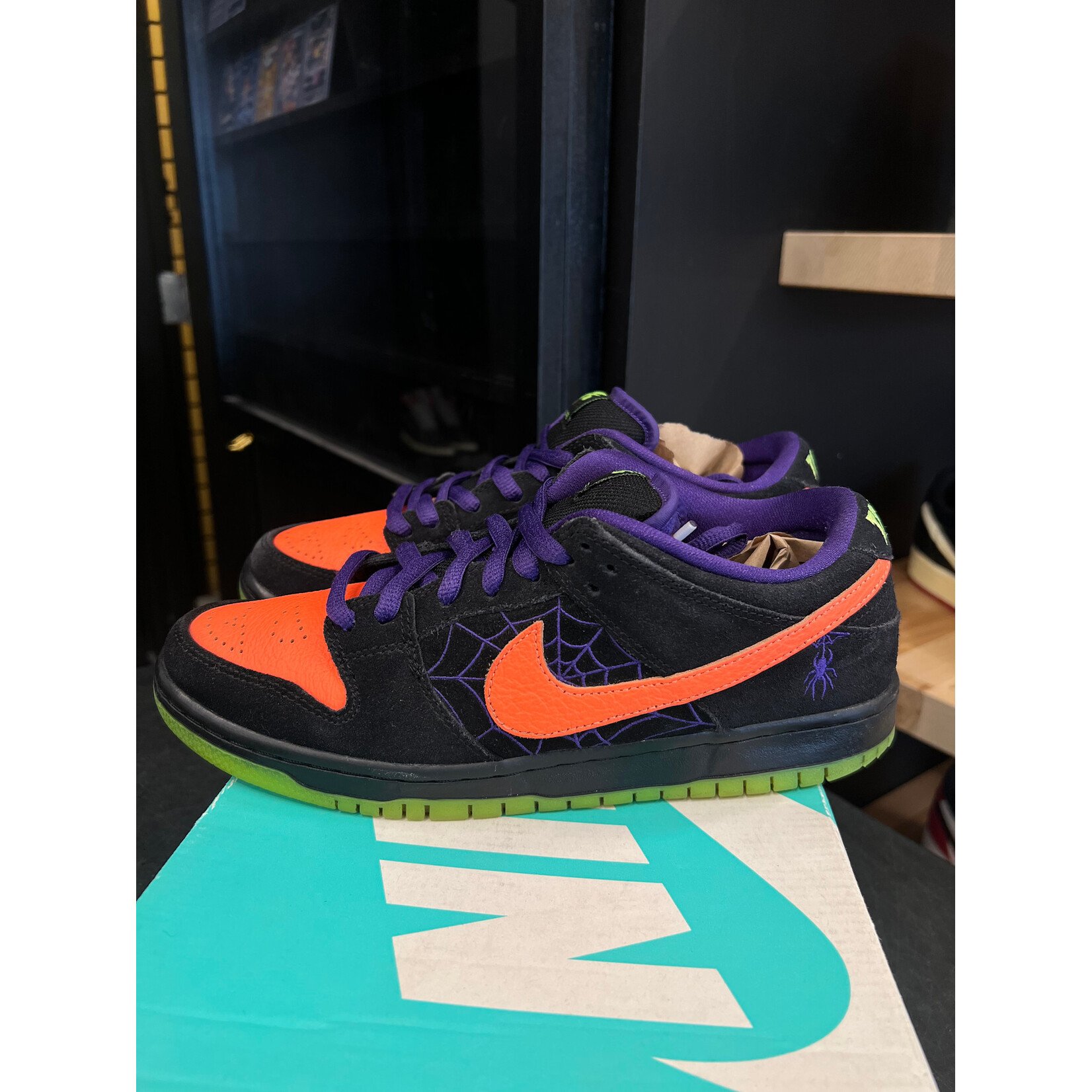 Nike Nike SB Dunk Low Night of Mischief Halloween Size 8, PREOWNED