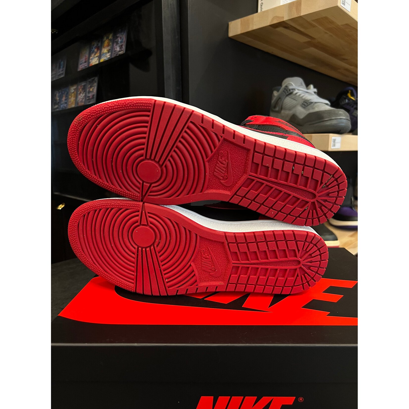 Jordan Jordan 1 Retro High '85 OG Bred (2025) Size 8, PREOWNED