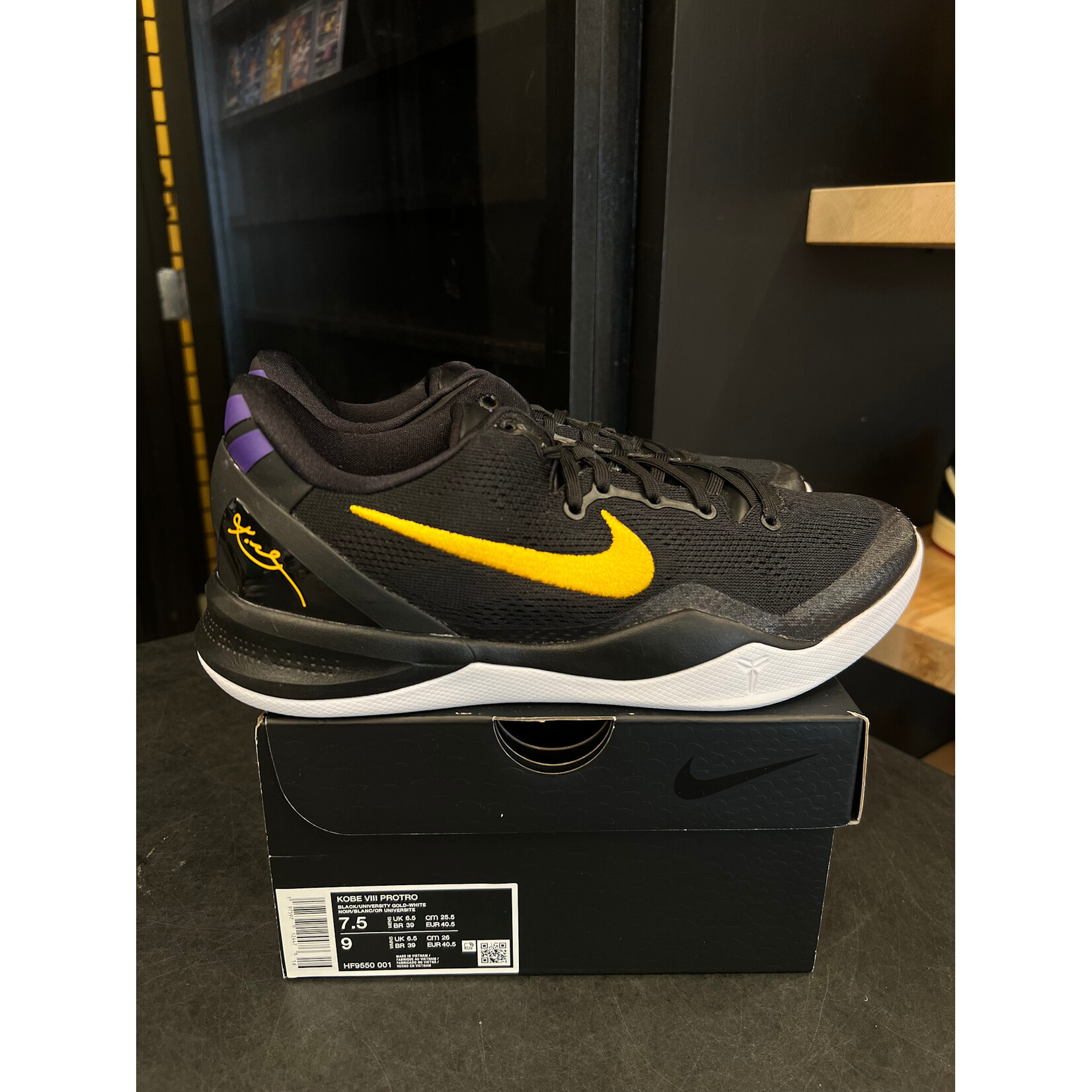 Nike Nike Kobe 8 Protro Lakers Away Size 7.5, PREOWNED