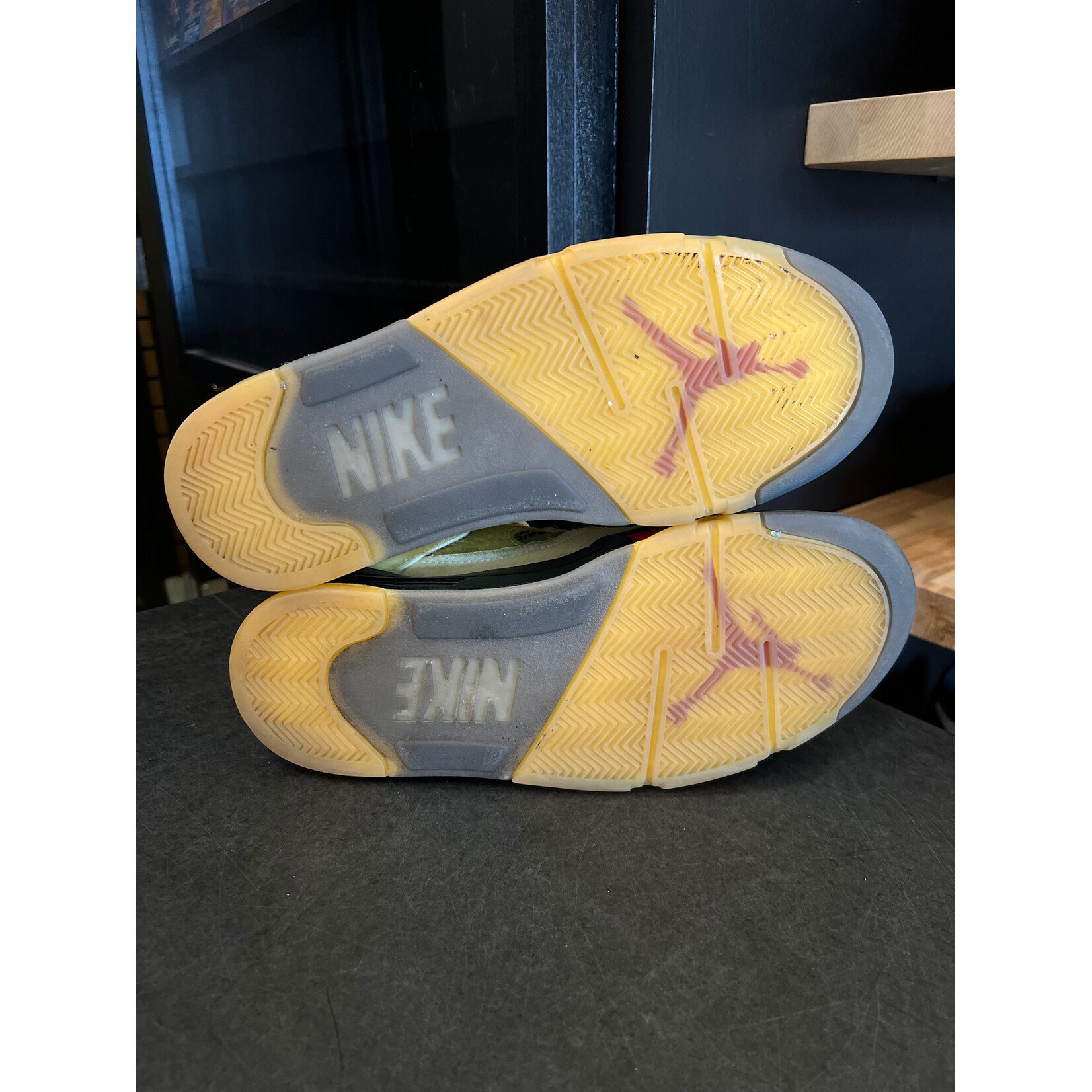 Jordan Jordan 5 Retro Off-White Sail Size 11, PREOWNED NO BOX