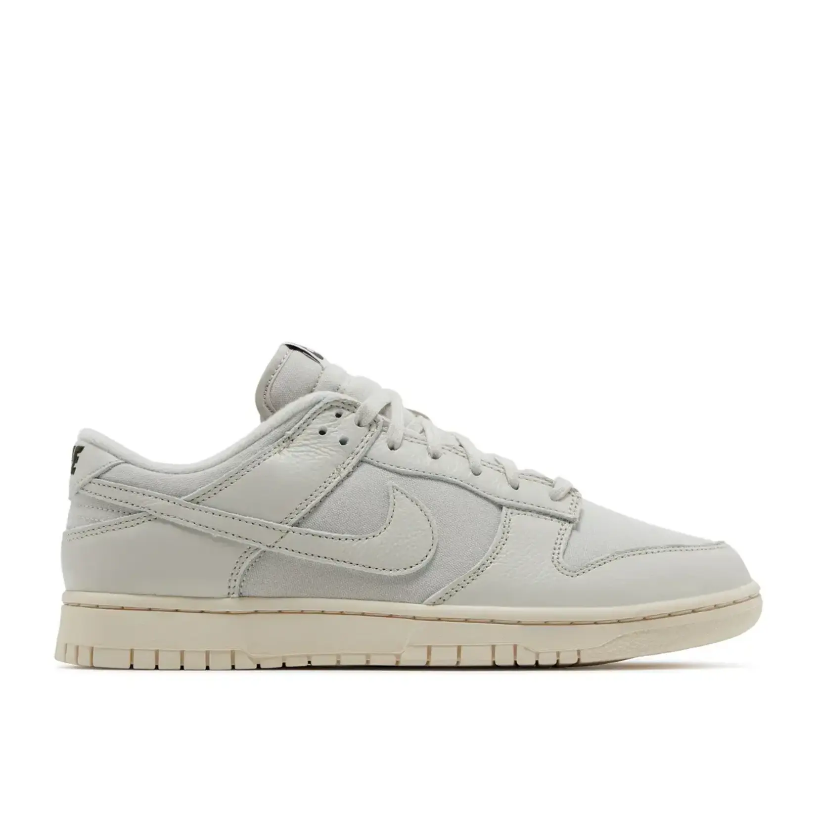 Nike Nike Dunk Low Premium Light Orewood Brown Size 11, DS BRAND NEW