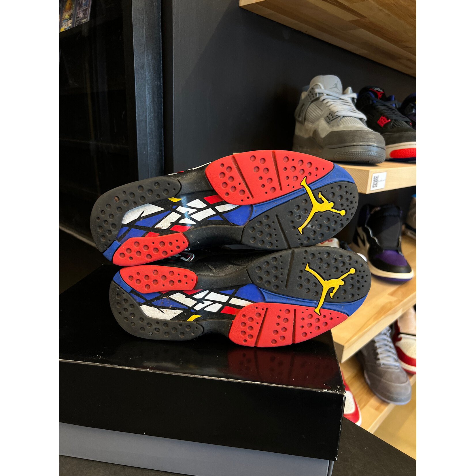 Jordan Jordan 8 Retro Playoffs (2023) Size 9, PREOWNED