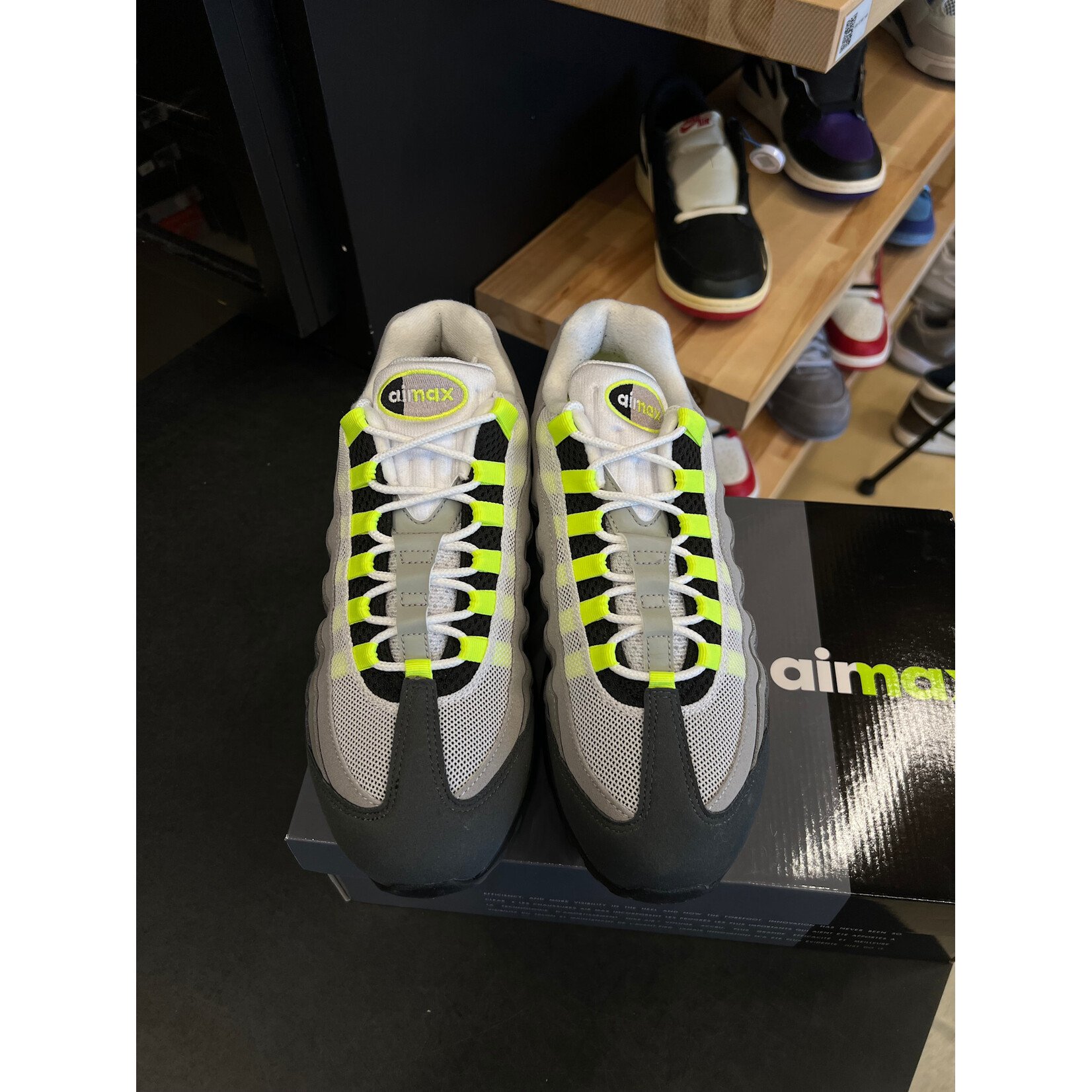 Nike Nike Air Max 95 OG Big Bubble Neon (2025/2026) Size 9, PREOWNED