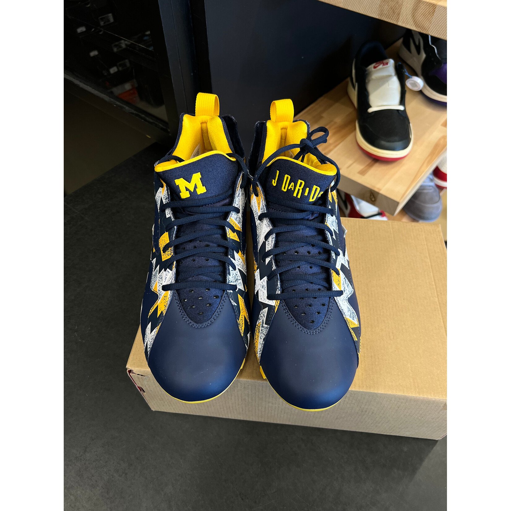 Jordan Jordan 7 Michigan Wolverines Football Cleats PE Size 13, DS BRAND NEW