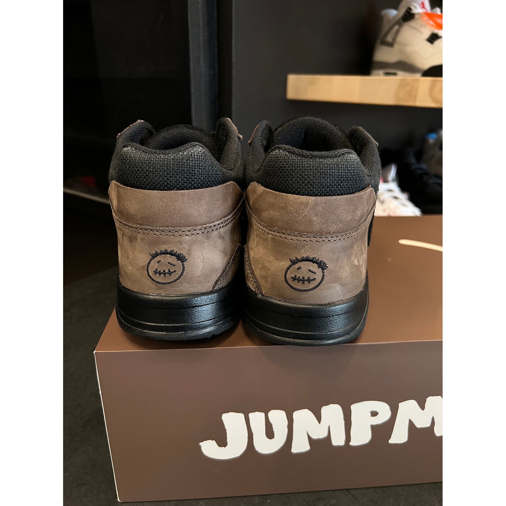 Jordan Jordan Jumpman Jack TR Travis Scott Dark Mocha Size 10.5, PREOWNED