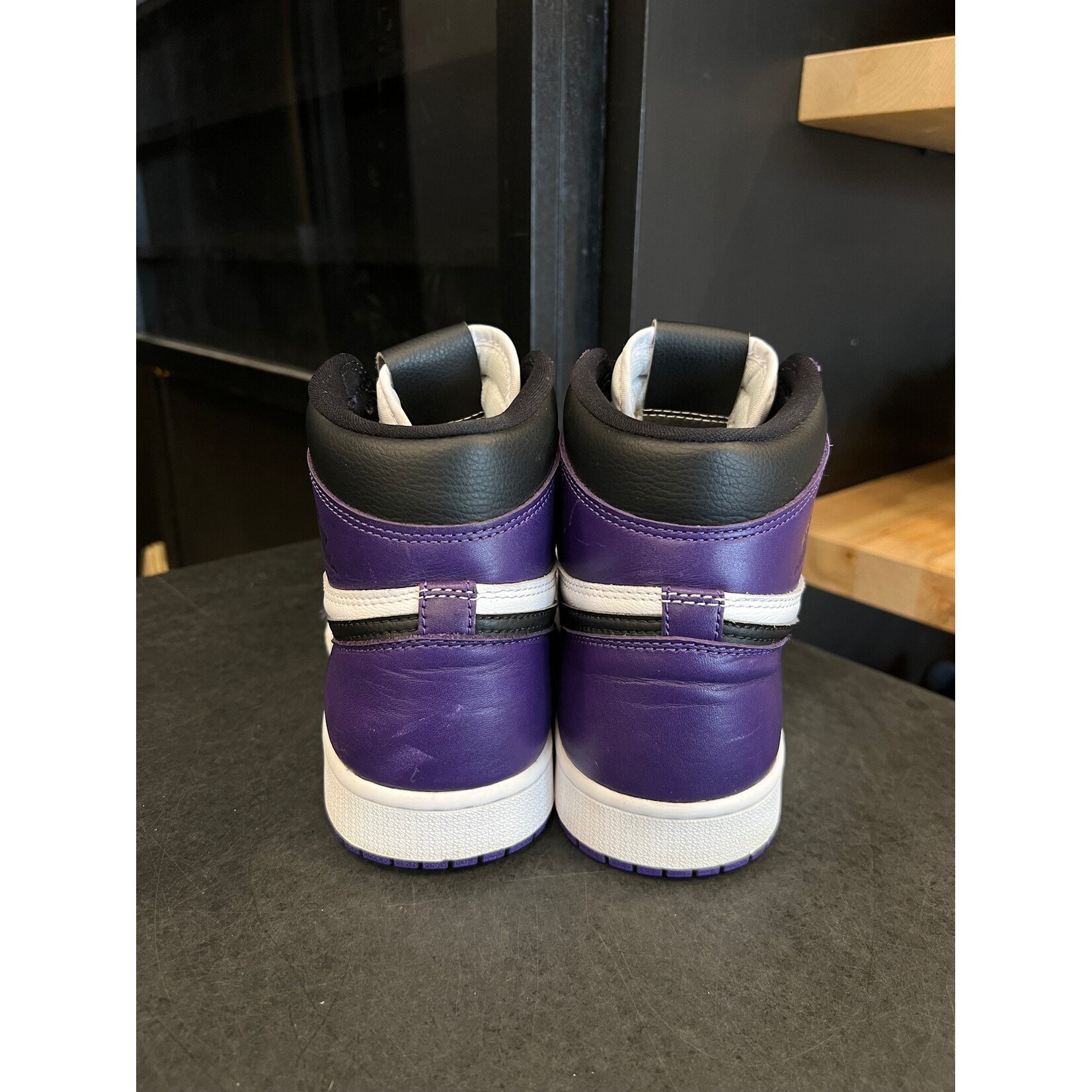 Jordan Jordan 1 Retro High Court Purple White Size 9.5, PREOWNED