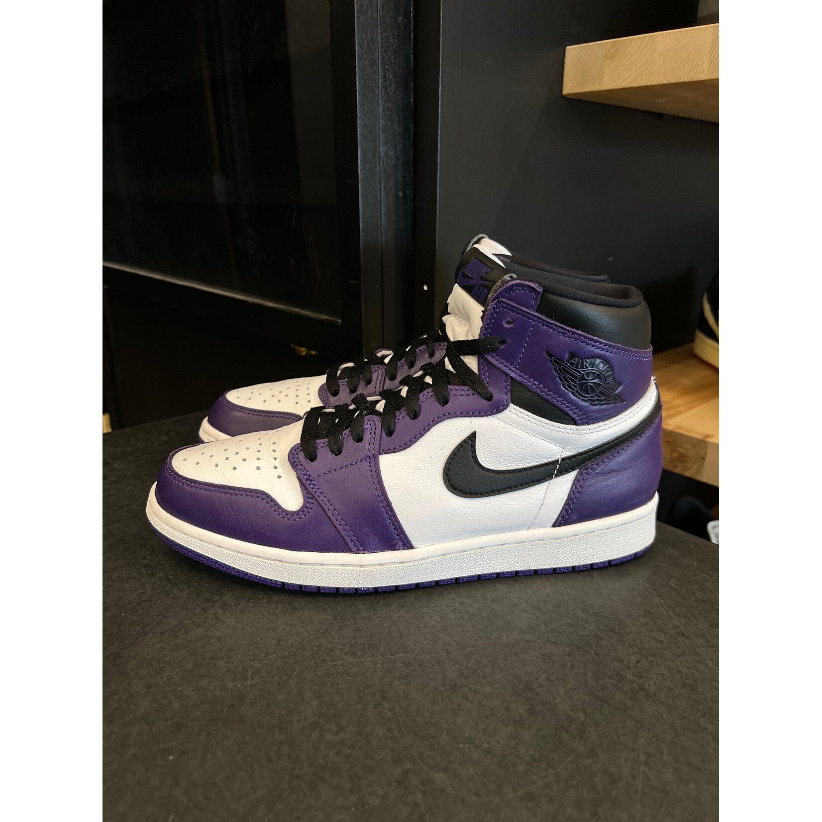 Jordan Jordan 1 Retro High Court Purple White Size 9.5, PREOWNED