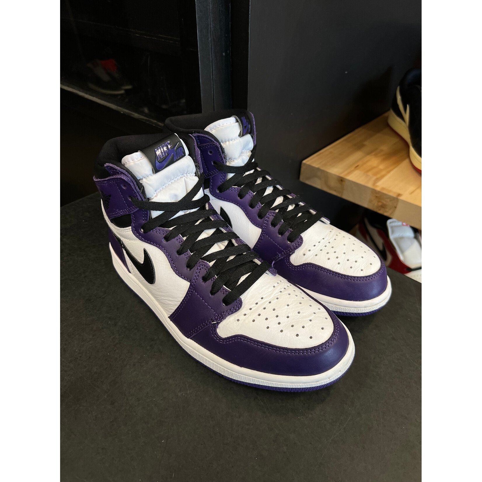 Jordan Jordan 1 Retro High Court Purple White Size 9.5, PREOWNED
