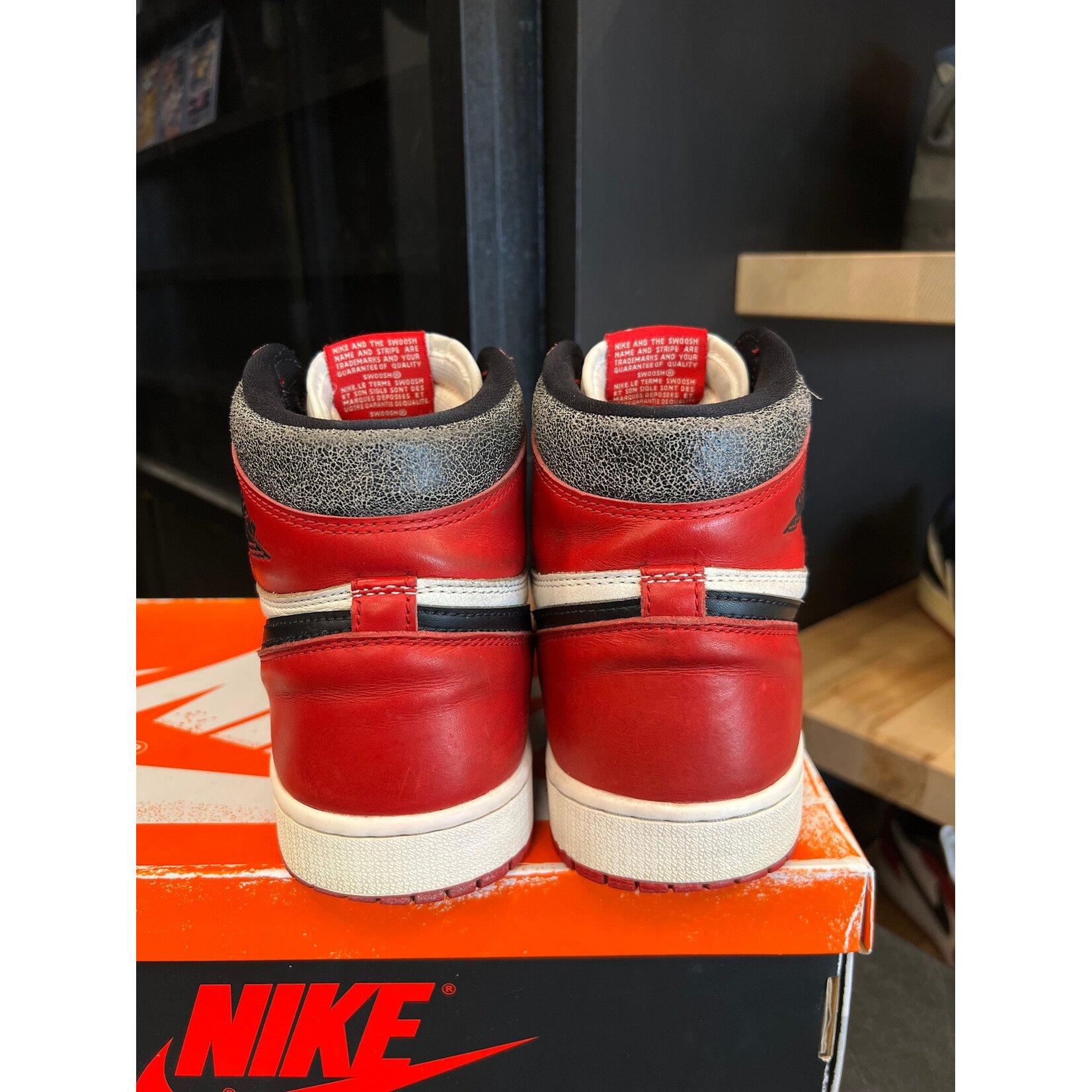 Jordan Jordan 1 Retro High OG Chicago Lost and Found Size 9.5, PREOWNED NO INSOLES
