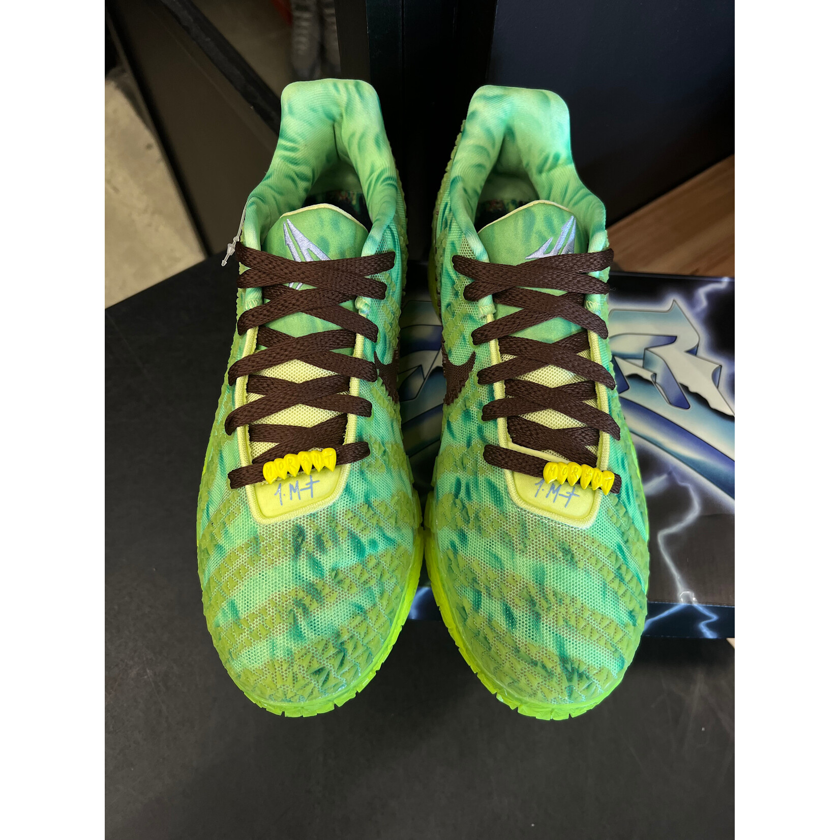 Nike Nike Ja 3 Zombie Size 9.5, PREOWNED TRIED ON