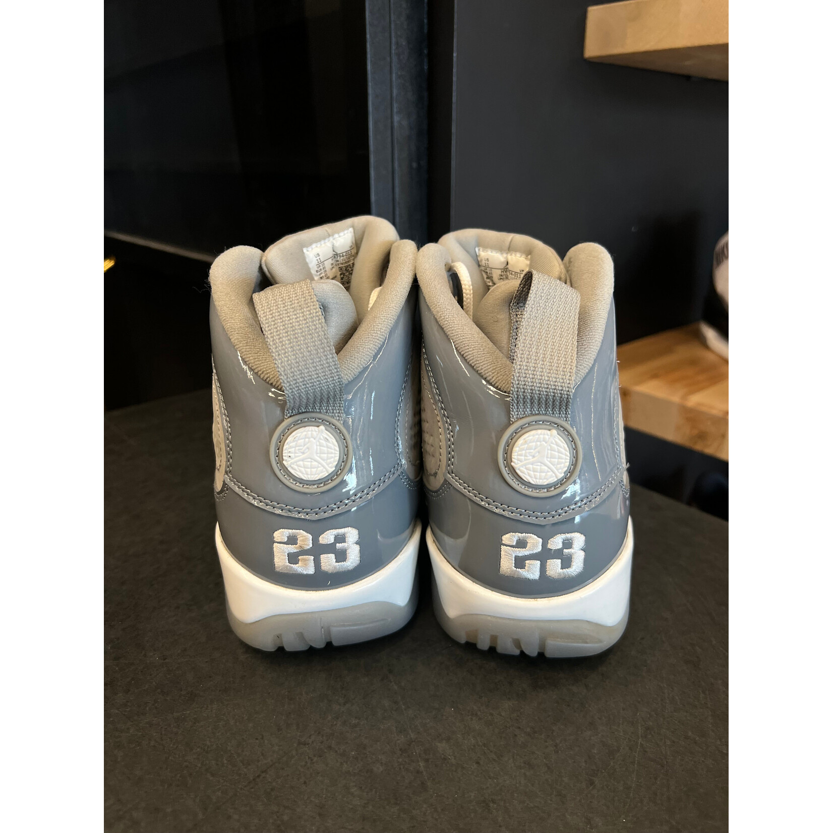 Jordan Jordan 9 Retro Cool Grey (2025) Size 11, PREOWNED NO BOX