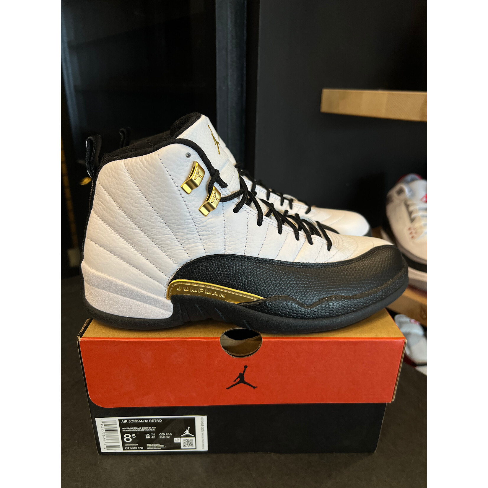 Jordan Jordan 12 Retro Royalty Taxi Size 8.5, PREOWNED