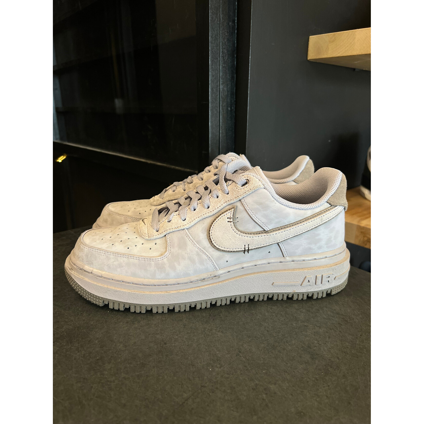 Nike Nike Air Force 1 Low Luxe Providence Purple Size 11, PREOWNED