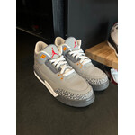 Jordan Jordan 3 Retro Cool Grey (2021) (GS) Size 6.5, PREOWNED