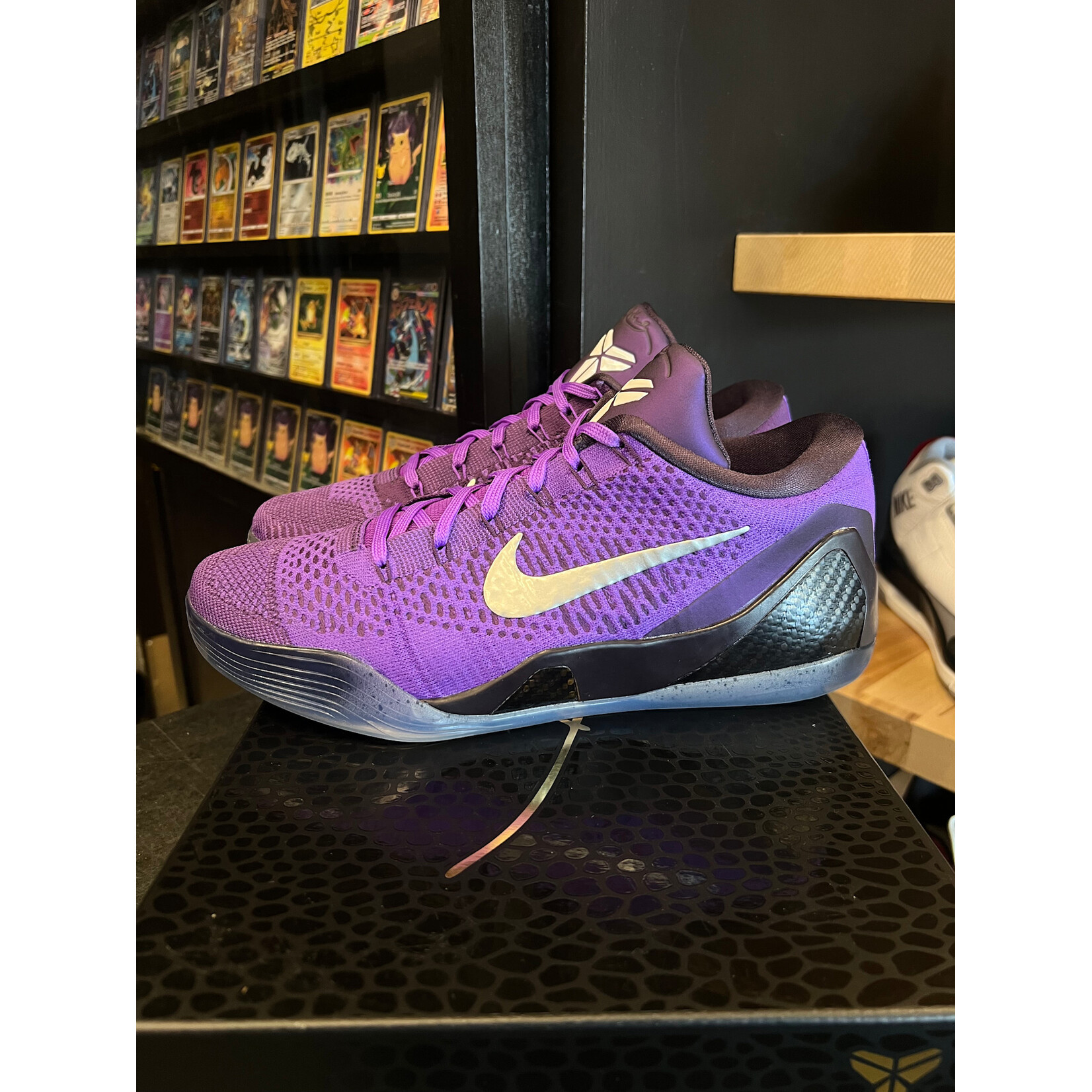 Nike Nike Kobe 9 Elite Low Protro Michael Jackson Moonwalker (2025) Size 10, PREOWNED