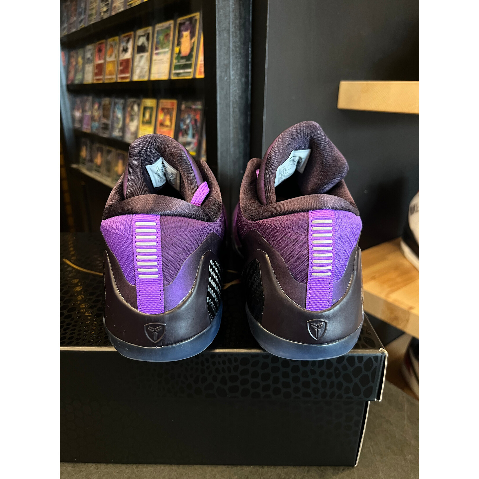 Nike Nike Kobe 9 Elite Low Protro Michael Jackson Moonwalker (2025) Size 10, PREOWNED