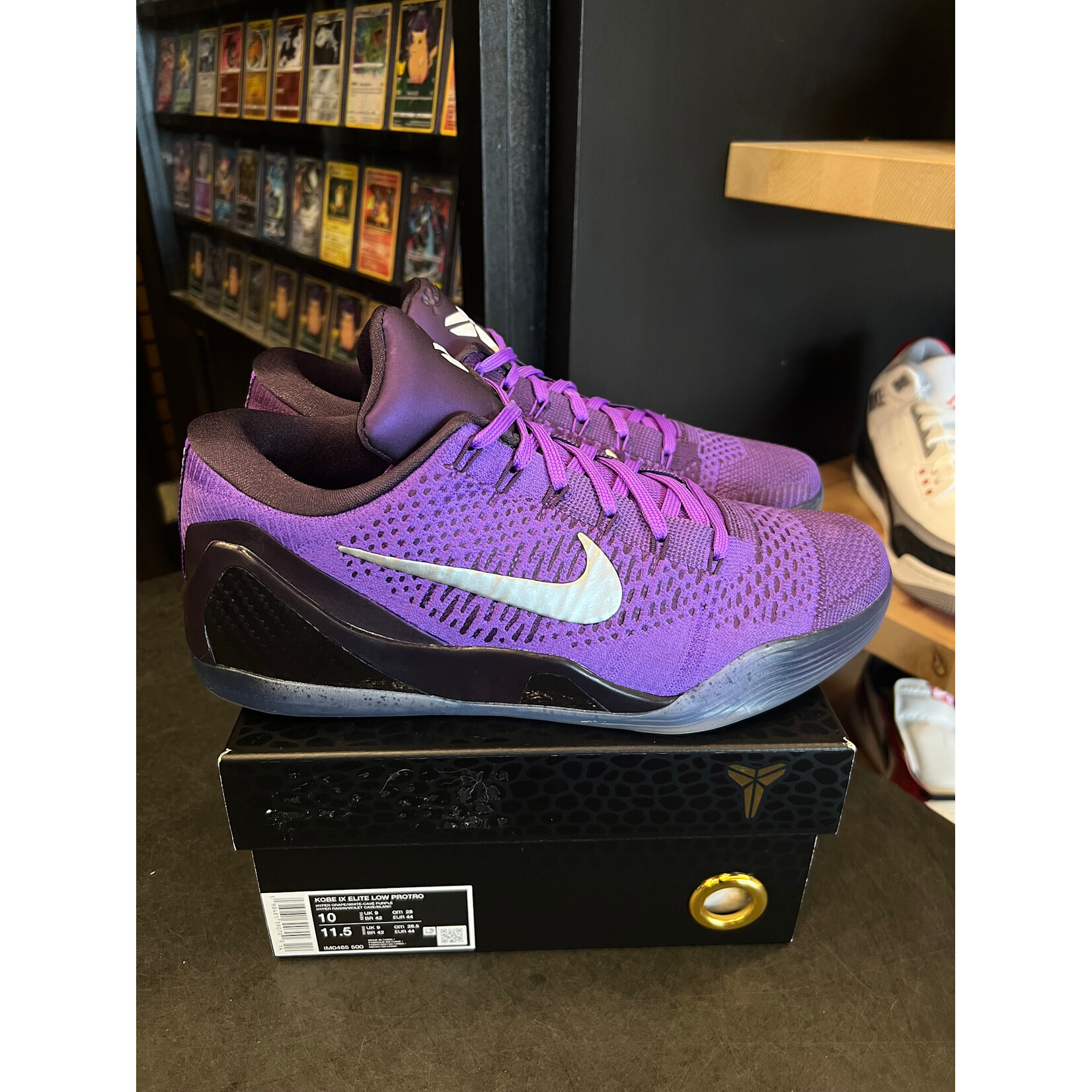 Nike Nike Kobe 9 Elite Low Protro Michael Jackson Moonwalker (2025) Size 10, PREOWNED